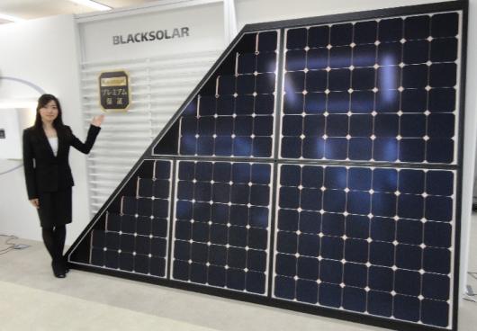 КПД солнечных панелей Sharp Black Solar увеличен на 3,5%